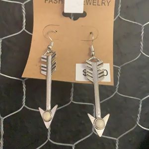 Arrow Stone Earrings